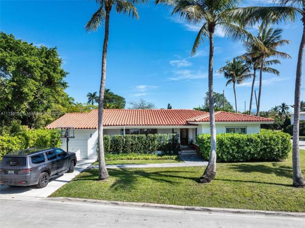 Seaway, 9101 Bay Dr, Surfside, Florida 33154, image 3