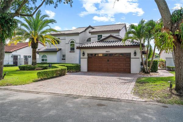 Lakes On The Green, 19621 NW 88th Ave, Hialeah, Florida 33018, image 1
