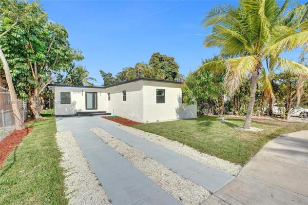 237 NE 110th Ter, Unincorporated Dade County, Florida 33161, image 1