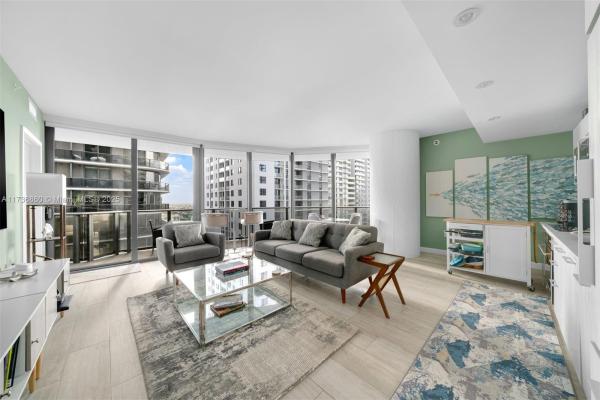 Brickell Heights East, 45 SW 9th St #2608, Miami, Florida 33130, image 1