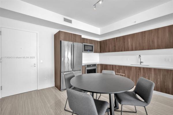 Aventura Parksquare Residences, 2960 NE 207th St #1102, Aventura, Florida 33180, image 3