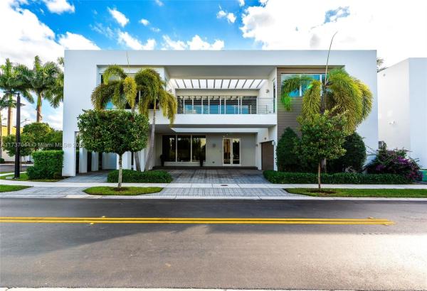 Modern Doral 75, 10220 NW 74th Ter, Doral, Florida 33178, image 1