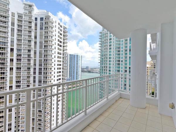 Courts Brickell Key, 801 Brickell Key Blvd #2808, Miami, Florida 33131, image 1