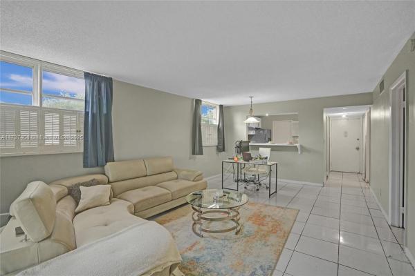 Polynesian Gardens, 406 NW 68th Ave #117, Plantation, Florida 33317, image 1