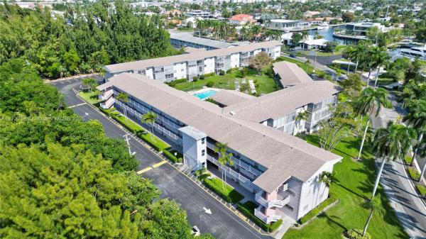 Golden Isles, 700 Layne Blvd #113, Hallandale Beach, Florida 33009, image 2