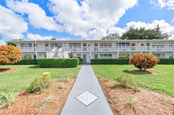 Oakridge, 143 Oakridge J #143, Deerfield Beach, Florida 33442, image 1
