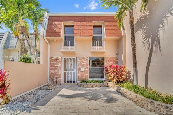 Adlerama Estates, 13512 NE 20th Ct, North Miami, Florida 33181, image 1