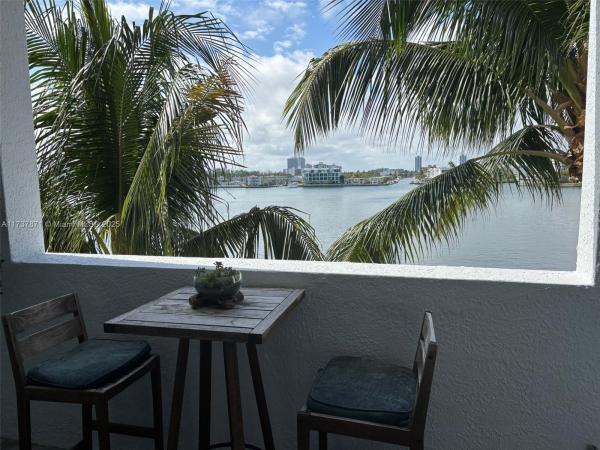 Porto Bellagio, 17100 N Bay Rd #1406, Sunny Isles Beach, Florida 33160, image 1