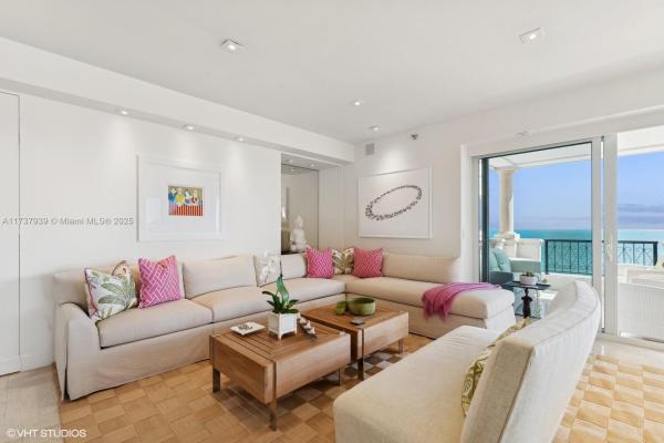 Villa Del Mare, Miami Beach, Florida 33109, image 1