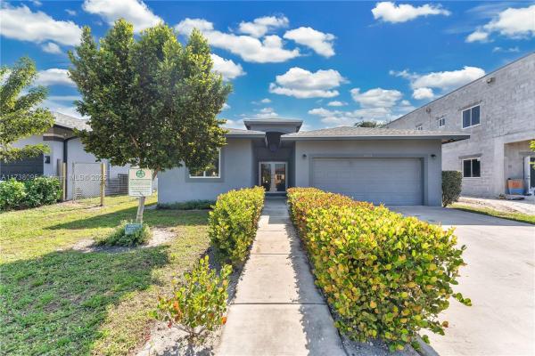 Roosevelt Gardens, 2824 NW 11th St, Fort Lauderdale, Florida 33311, image 1