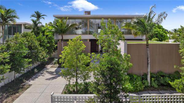 Indian Creek, 6494 Allison Rd, Miami Beach, Florida 33141, image 3