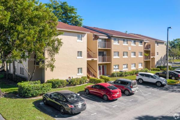 St Andrews Palm Beach, 1203 N Benoist Farms Rd #206, West Palm Beach, Florida 33411, image 2