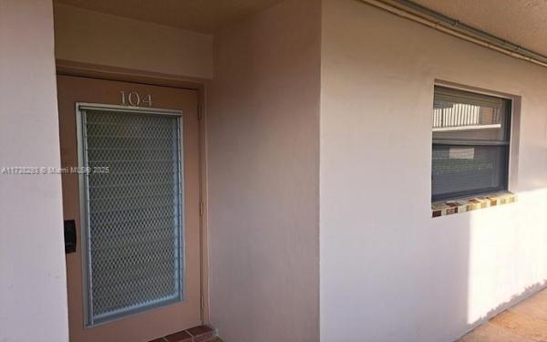 Sunrise Lakes 4, 10433 Sunrise Lakes Blvd #104, Sunrise, Florida 33322, image 1