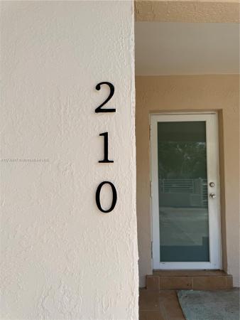 Brentwood, 210 NE 44th St, Miami, Florida 33137, image 1