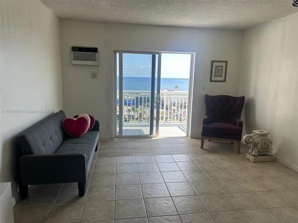 Leisure Beach, 200 S Birch Rd #1015, Fort Lauderdale, Florida 33316, image 1