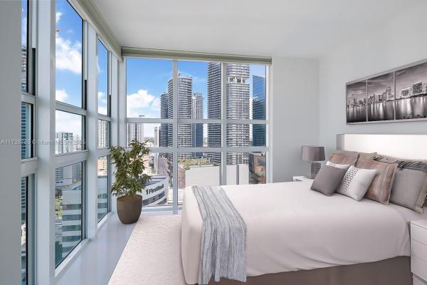 The Plaza On Brickell East, 950 Brickell Bay Dr #2501, Miami, Florida 33131, image 1