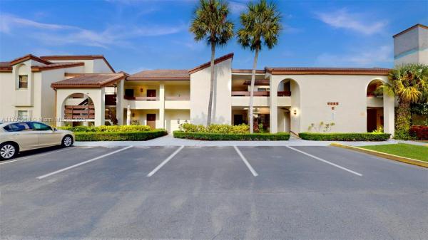 Kenland Bend South, 9060 SW 125th Ave #C206, The Crossings, Florida 33186, image 1