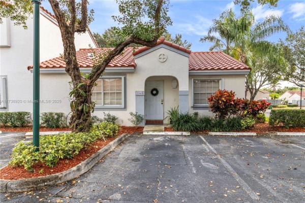 Village Homes At Country Isles, 1545 Springside Dr #1545, Weston, Florida 33326, image 1