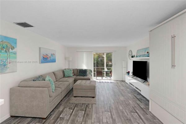 Golden Isles, 700 Layne Blvd #209, Hallandale Beach, Florida 33009, image 1