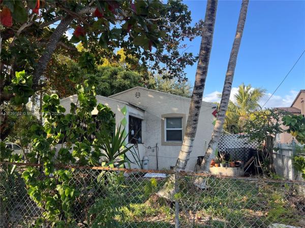 Columbia Park, 299 NW 43rd St, Miami, Florida 33127, image 3