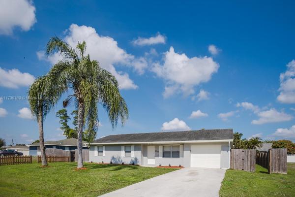 Northport Village, 217 NE Glentry Ave, Port St. Lucie, Florida 34983, image 1