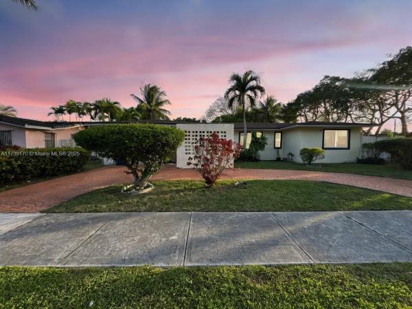 Villa Malaga, 9350 SW 165th St, Palmetto Bay, Florida 33157, image 1
