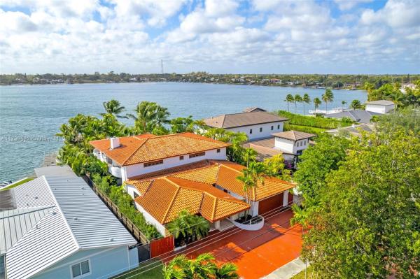 Lake Catalina, 8370 SW 48th St, Olympia Heights, Florida 33155, image 1