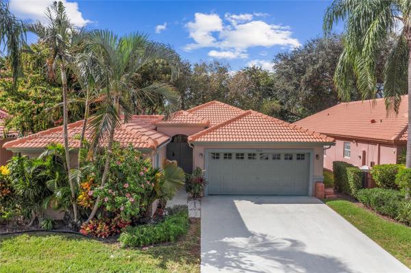 Palm Isles, 9926 Harbour Lake Cir, Boynton Beach, Florida 33437, image 1