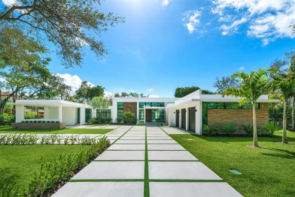 Helms Country Estates, 6830 SW 104th St, Pinecrest, Florida 33156, image 1