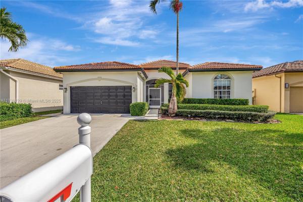 East Lake, 635 SE 30th Dr, Homestead, Florida 33033, image 1