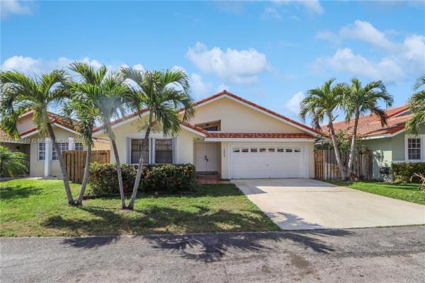 Angelica Gardens At Lakes Of Avalon, 19040 SW 85th Ct, Hialeah, Florida 33015, image 1