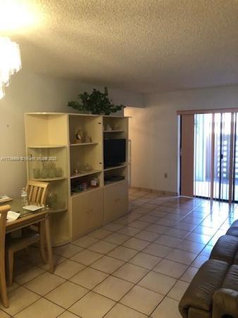West Fontaine, 10249 NW 9th St Cir #110-8, Fountainebleau, Florida 33172, image 1