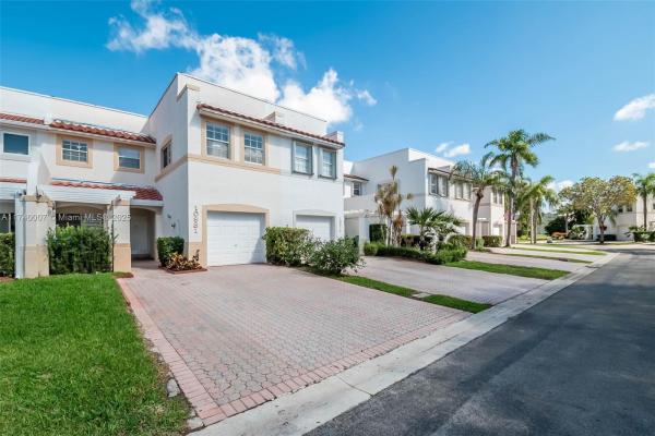 Antigua At Doral Isles, 10981 NW 62nd Ter, Doral, Florida 33178, image 1