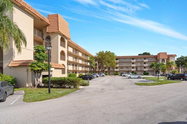The Falls Of Inverrary, 6061 N Falls Circle Dr #101, Lauderhill, Florida 33319, image 1