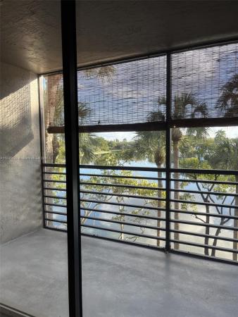 Colony Point, 901 Colony Point Cir #310, Pembroke Pines, Florida 33026, image 1
