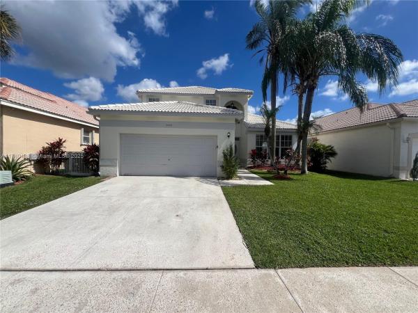 Fairway Pointe At Carolina Country Club, 3440 E Greenview Ter E, Margate, Florida 33063, image 1