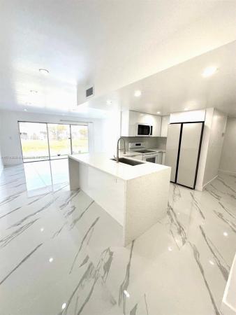 The Beach Club At Fontainebleau Park, 9375 Fontainebleau Blvd #L111, Fountainebleau, Florida 33172, image 1