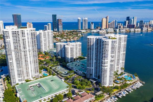 Mystic Pointe Tower 500, 3530 Mystic Pointe Dr #1513, Aventura, Florida 33180, image 3