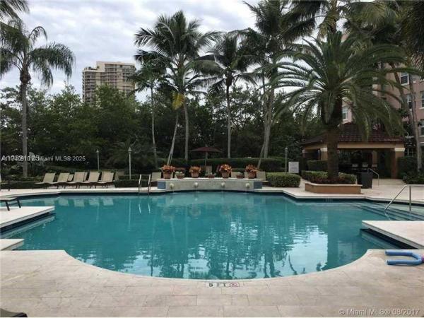 The Yacht Club At Aventura, 19999 E Country Club Dr #1305, Aventura, Florida 33180, image 3