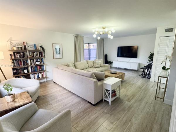 Snapper Village, 6441 SW 116 Ct #G97, Kendall, Florida 33173, image 1
