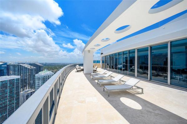 Epic Hotel & Residences, 200 Biscayne Boulevard Way #5402, Miami, Florida 33131, image 3