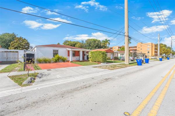 Fairlawn, 54 SW 62nd Ave, Miami, Florida 33144, image 1