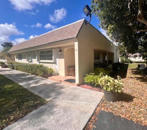 Green Hills Park West, 17250 SW 112th Pl #21244, West Perrine, Florida 33157, image 1