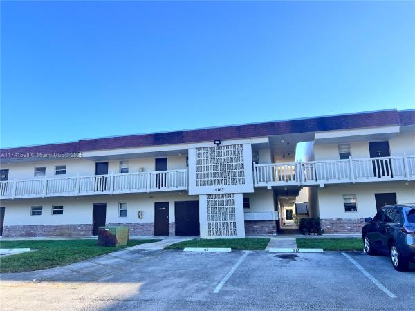 Marlboro Estates, 4165 SW 67th Ave #108B, Davie, Florida 33314, image 1