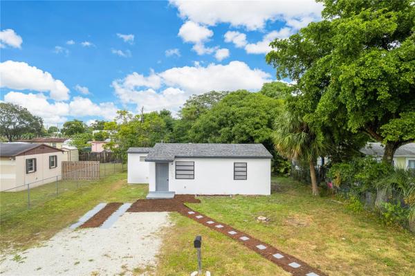 Dillard Park, 2337 NW 15th St, Fort Lauderdale, Florida 33311, image 1