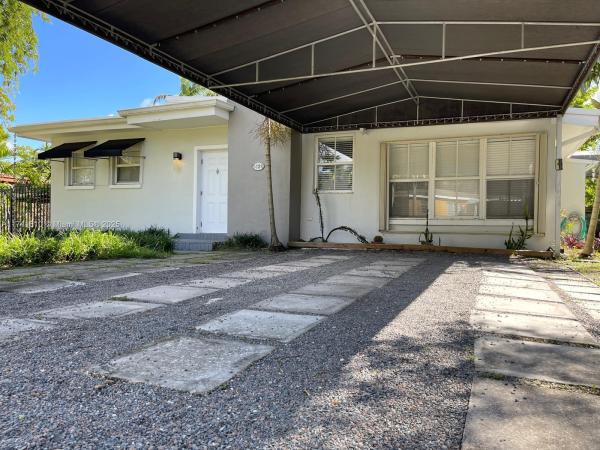 Cambridge Lawns Park, 6126 SW 61st St, South Miami, Florida 33143, image 1