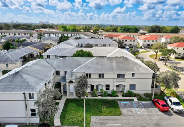 Sierra Ridge, 21275 NE 8th Pl #4, Ives Estates, Florida 33179, image 1