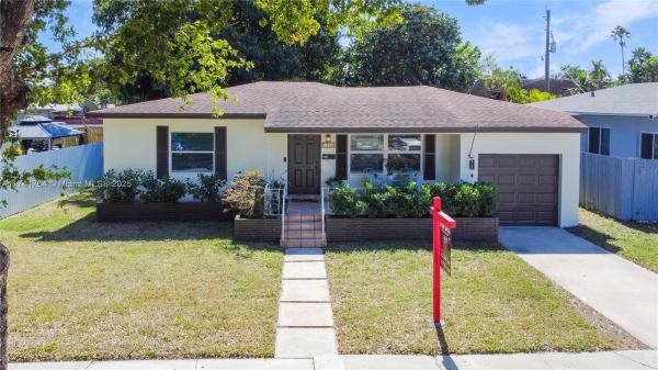 Hollywood South Side, 1914 Rodman St, Hollywood, Florida 33020, image 1