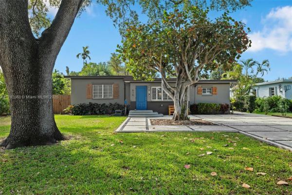 Kent Estates, 510 Raven Ave, Miami Springs, Florida 33166, image 1