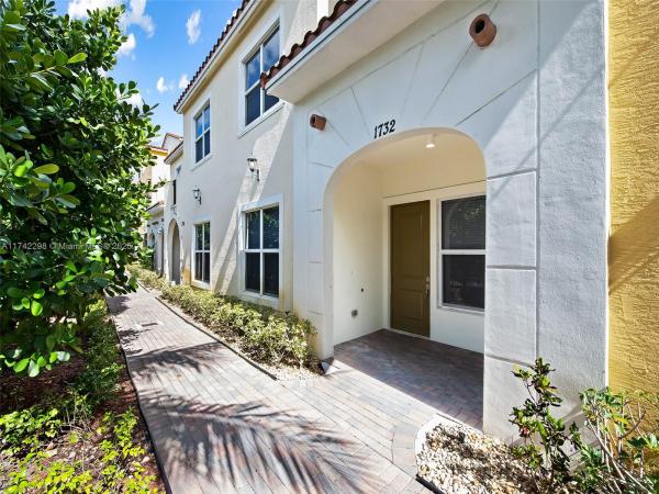 Centra Falls West, 1732 NW 124th Pl, Pembroke Pines, Florida 33028, image 1
